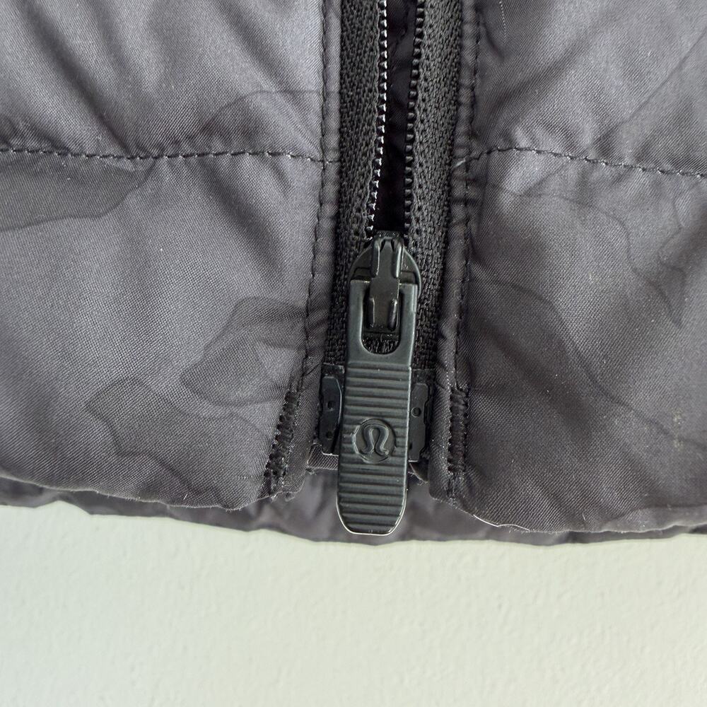 Lululemon Pack It Down Jacket Mens 8 Black Gray Camo Incognito Packable W Hood - Picture 11 of 13